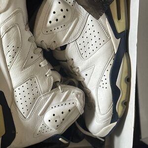 Men's Jordan 6s white and navy size 10